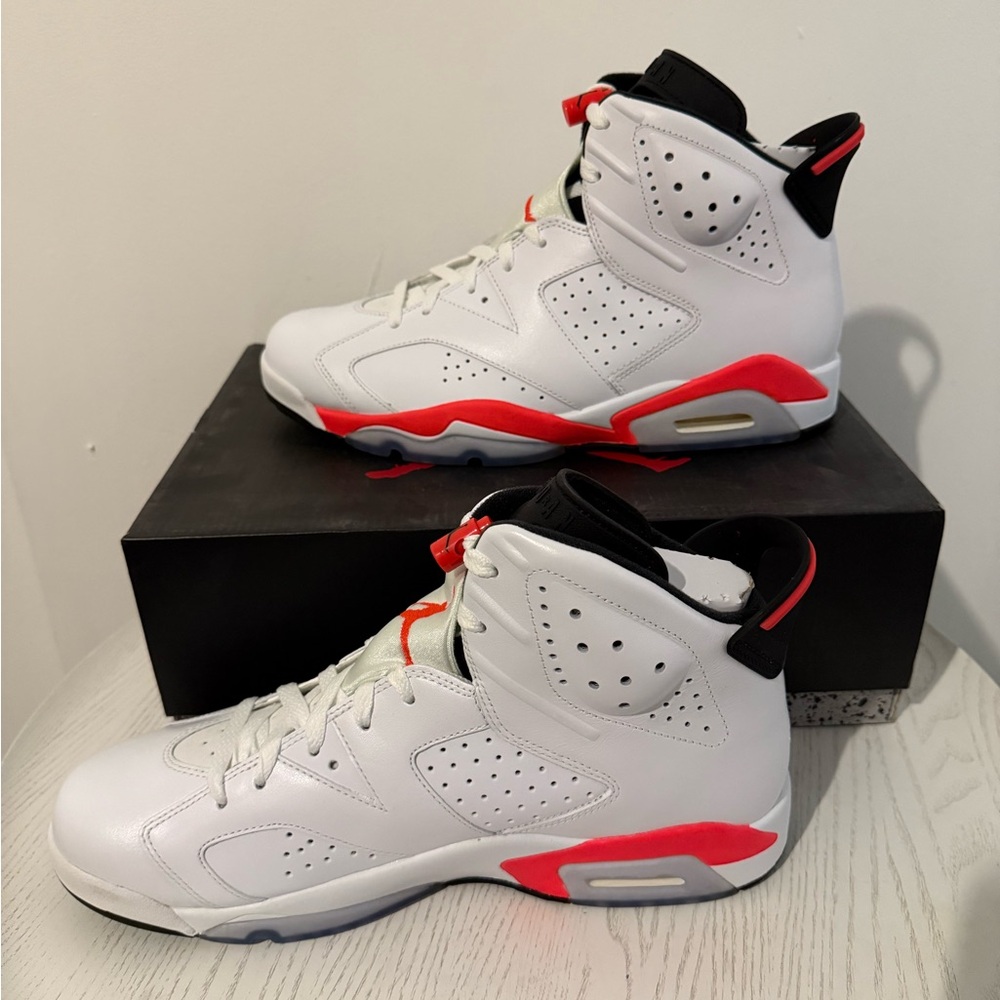 Air Jordan 6 Retro